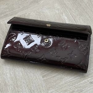 Louis Vuitton Patent Alma Vernis Wallet
